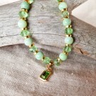 Elastisk armbånd Grønt med charms thumbnail